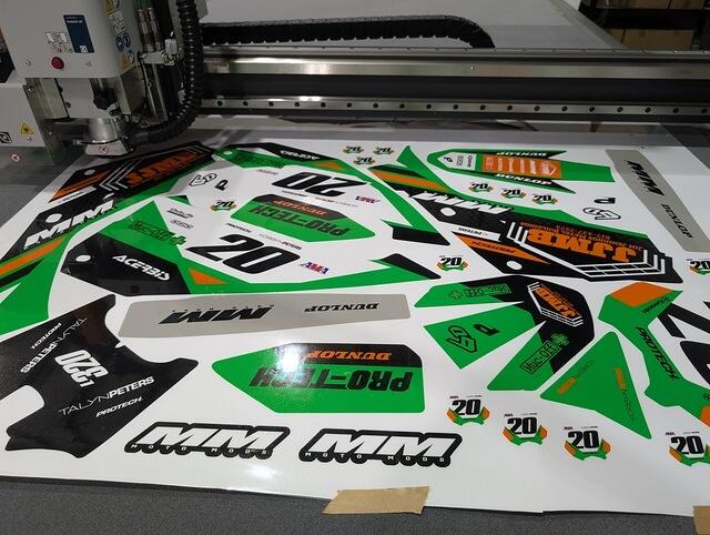 PXL 20260224 230354239